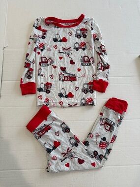 littlesleepies  kids Red Heart & Vehicle Pajama Set - Long Sleeve Two-Piece